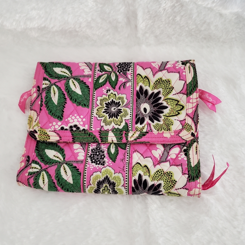 Vera Bradley travel bag